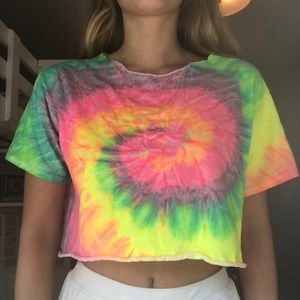 tie dye crop top